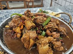 -八两八金·莱芜特色炒鸡(市南漳浦路店)