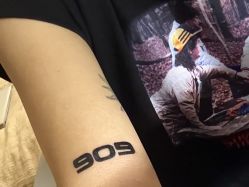 -極致刺青TATTOO STUDIO 私人订制