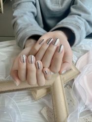 -AKIRA 安久日式美甲美睫