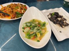 -乡村馕坑肉·烧烤·新疆菜·本地人更爱吃(阿勒泰首店)
