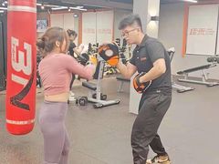-佳禾健身(三元里店)