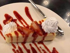 -WOLFGANG PUCK KITCHEN & BAR(迪士尼小镇店)
