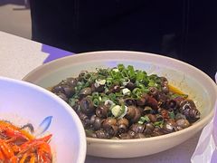-红盔侠小龙虾(海宁银泰店)