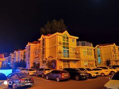 -兴芮温泉度假区