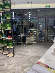 -MY WAY SALON