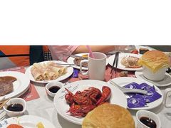 -四海一家自助餐(益田假日广场店)