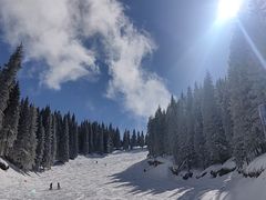 -丝绸之路山地度假区滑雪场