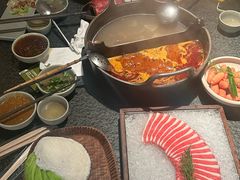-三出山火锅(南京万象天地店)