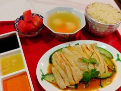 招牌海南鸡饭-芽笼芽笼新加坡餐厅(世纪汇店)