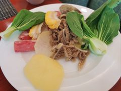 -元一希尔顿酒店·鲜切牛肉火锅禅自助餐厅