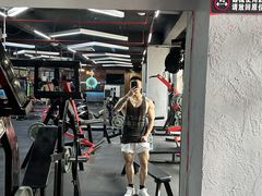 -豪思成DK健身私教连锁(凯乐国际店)