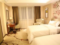 豪华双-华雅·云缦酒店(岳阳楼区火车站店)