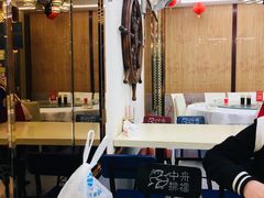 -渔中舟海鲜大排档(普陀沈家门店)