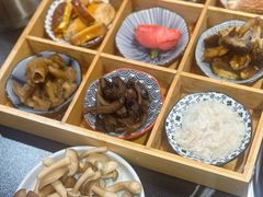 -野菌皇海景野生菌火锅(滨海大道店)