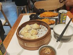 -馋三尺蟹粉小笼(人民广场店)