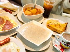 -香港新发烧腊茶餐厅(书城店)