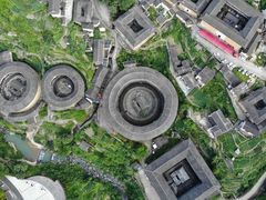 -初溪土楼群