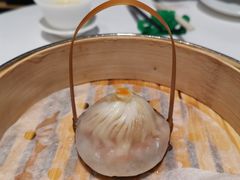 松茸伊比利黑豚小笼包-誉珑轩