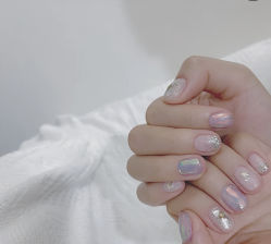 -七月美睫 美甲