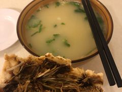 -烤鸭肉夹馍鸭汤店