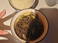 -鸣记脆皮烤鱼·海鲜烤鱼(三八广场店)