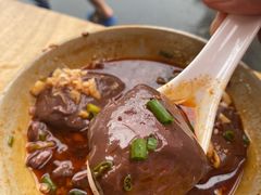 -谢老五跷脚牛肉·非遗传承店