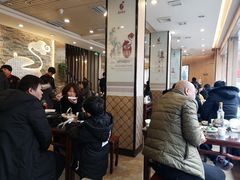 等位区-溢香苑瓦罐(前进路店)
