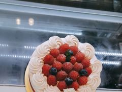 -花花卷卷·鲜食蛋糕(静安久光百货店)