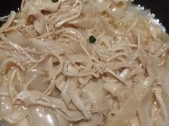 -佬麻雀·新湘菜(珠海金发购物中心店)