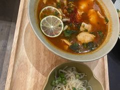 -théATRE茶聚场·餐厅(环球金融中心店)