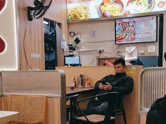 -万煲旺·香港老传承煲仔饭·猪杂汤(客村店)