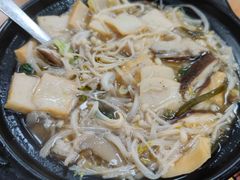 -天瑞福云南过桥米线(十里河店)