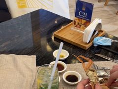 -东方红海鲜百汇(国际大厦店)