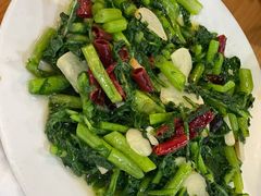 炒茼蒿-伊春园牛菜馆(福达路店)