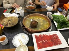 -朴小妹人参鸡汤火锅(长白山万达店)