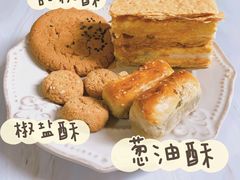 -宫廷糕点铺(人民中路店)