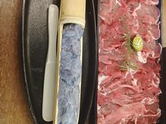 -花菇朵·云山雀 ll 野生菌锅·野果酸汤·精品滇菜(万柳店)