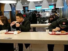 大堂-肯德基(北京南站店)