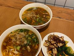 -矮子粉店1985·长沙米粉(湘春路店)