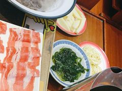 -沸炉重庆老火锅(军事博物馆店)