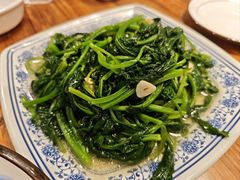 -乡土特色.冷锅鱼.牦牛肉汤锅