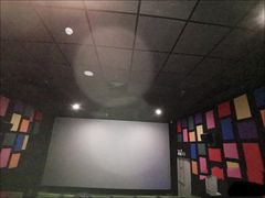 -佳影巨幕影城(萝岗香雪锐丰广场店)