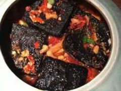 -洞庭土菜小炒馆(易发广场店)