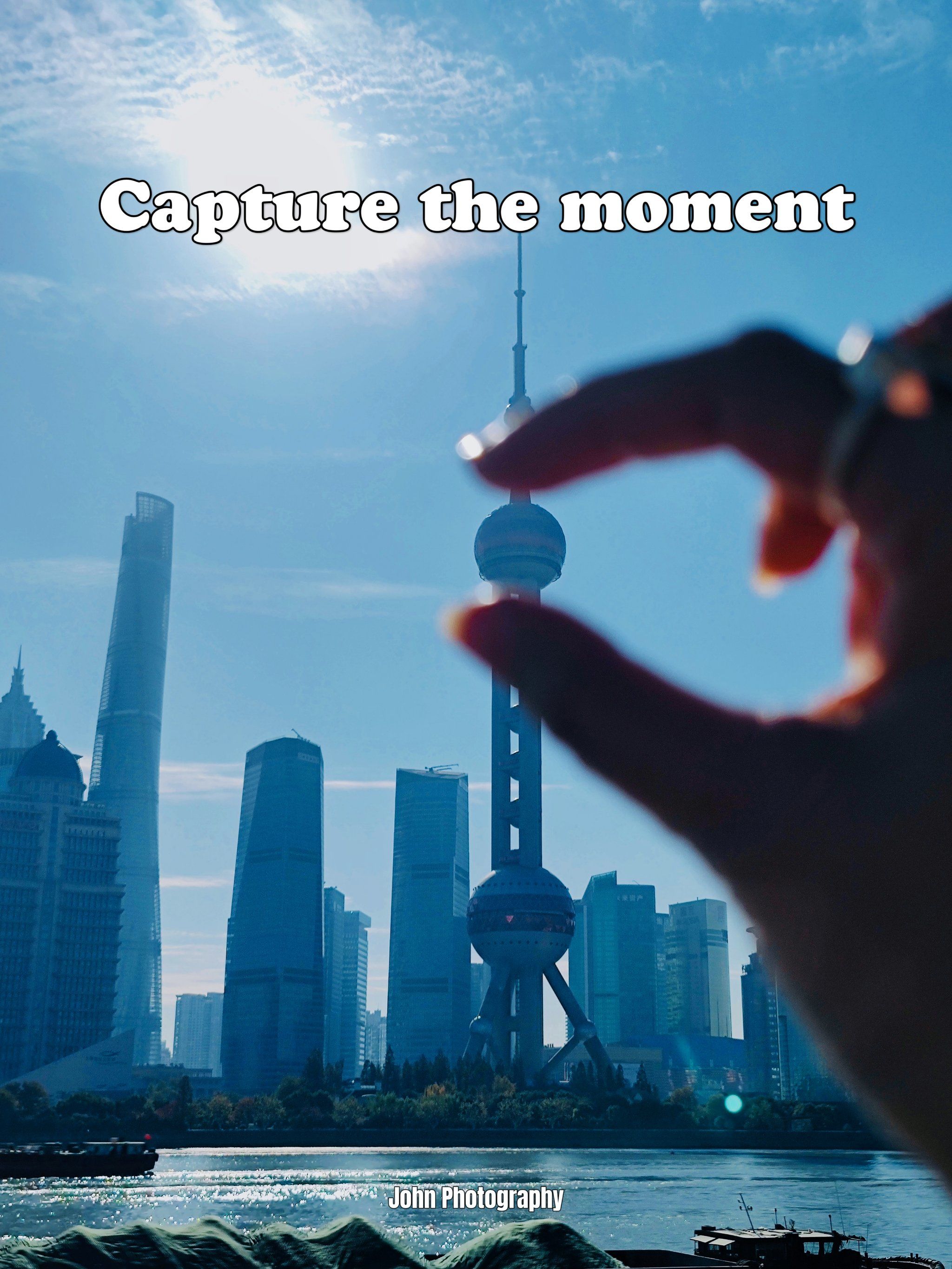 92,因为那里既93拍到浦西外滩的"万国建筑博物馆"的经典欧式建筑