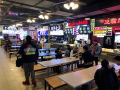 -八一好吃街·高品美食广场
