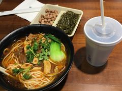 -李先生牛肉面大王(济南火车站候车室店)