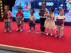 -奈尔宝·儿童乐园·亲子餐厅(鄞州万达店)