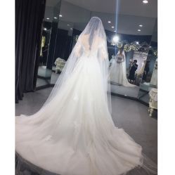 -艾米丽婚纱礼服