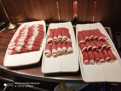 -海底捞火锅鲜切牛肉主题店(长寿路店)