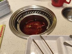 -龍歌自助小火锅(市南金茂湾店)